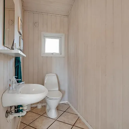4 Bedroom Cozy In *